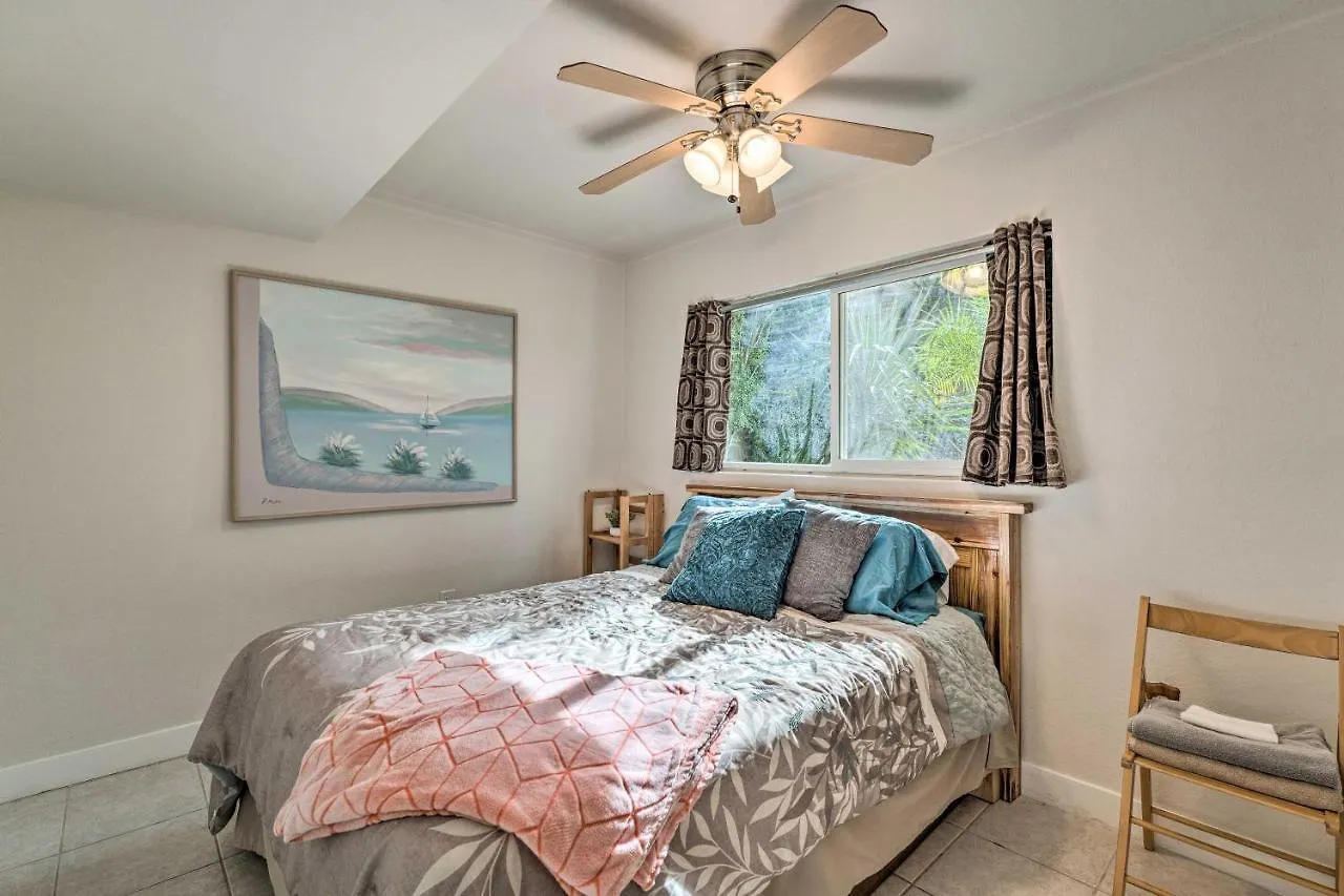 펜션 Vegas Oasis Home With Pool And Spa 7 Miles To Strip 라스베이거스