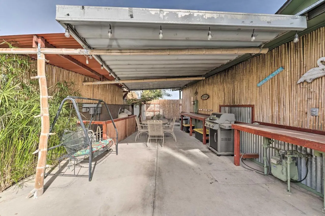 Vegas Oasis Home With Pool And Spa 7 Miles To Strip 라스베이거스