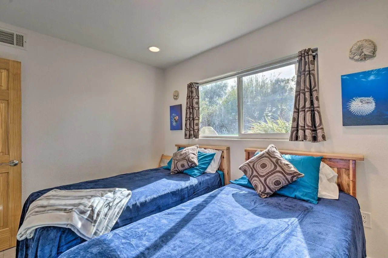 Vegas Oasis Home With Pool And Spa 7 Miles To Strip 라스베이거스