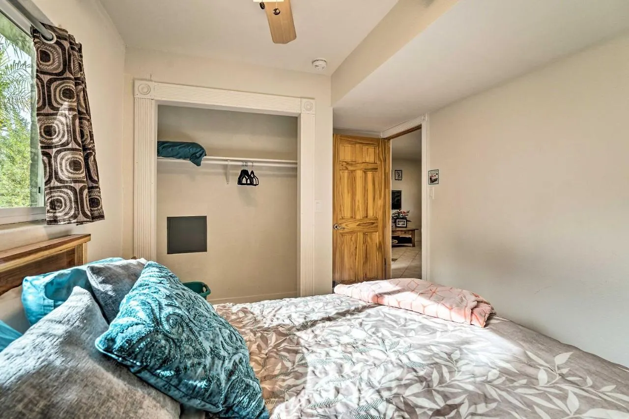 펜션 Vegas Oasis Home With Pool And Spa 7 Miles To Strip 라스베이거스